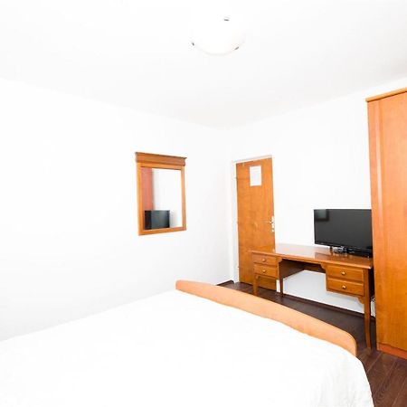 Guest House Rooms Rose Molunat Extérieur photo
